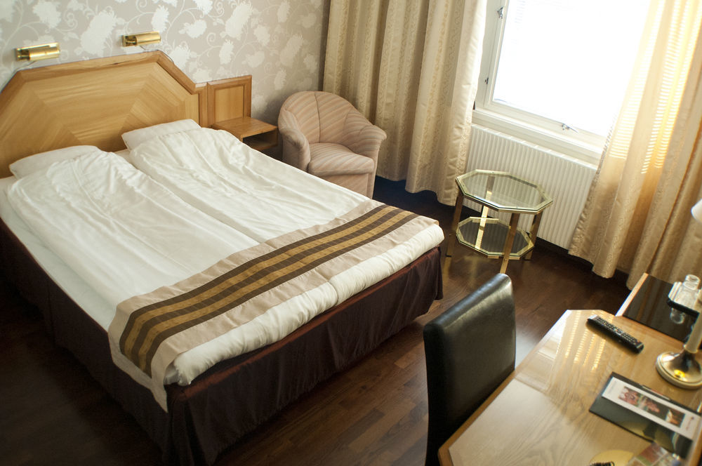 Hotell Kung Goesta By First Mora Extérieur photo