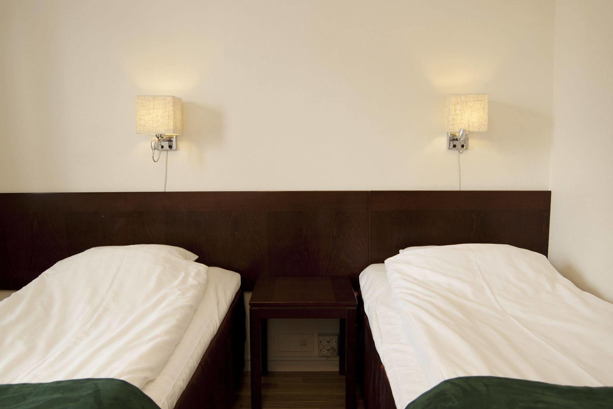 Hotell Kung Goesta By First Mora Extérieur photo